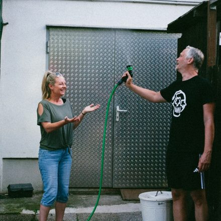 CROWDFLECKERL | RAUTÖNE | SIDRIT VOKSHI - Szene Soundgarden