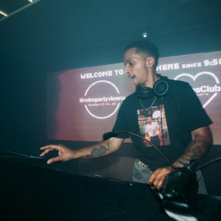 90ies & 2000s SINGLE Party - Season Closing
