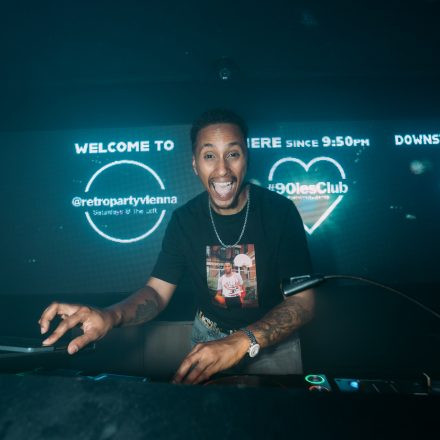 90ies & 2000s SINGLE Party - Season Closing