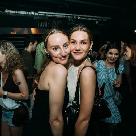 90ies & 2000s SINGLE Party - Season Closing