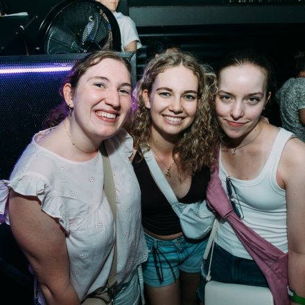90ies & 2000s SINGLE Party - Season Closing