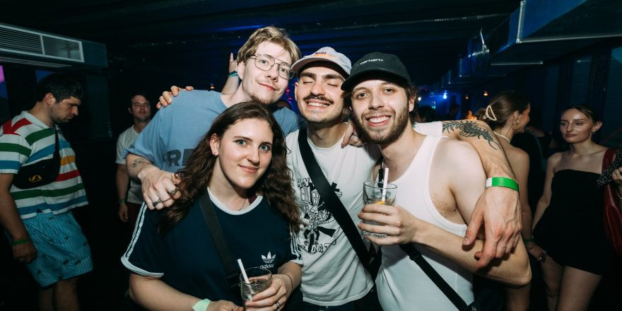 90ies & 2000s SINGLE Party - Season Closing