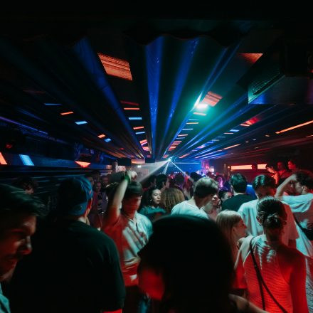 90ies & 2000s SINGLE Party - Season Closing