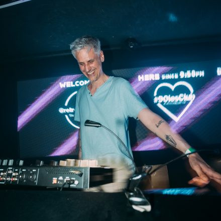 90ies & 2000s SINGLE Party - Season Closing