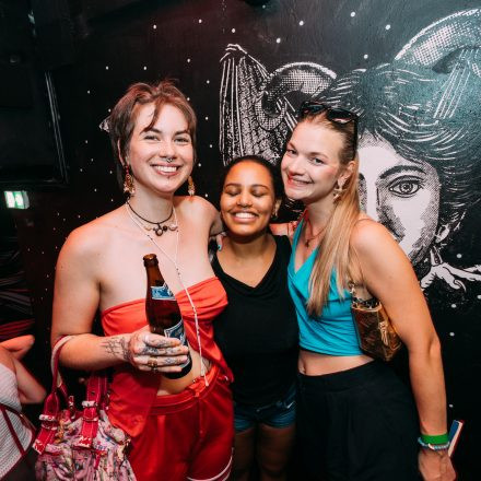 90ies & 2000s SINGLE Party - Season Closing