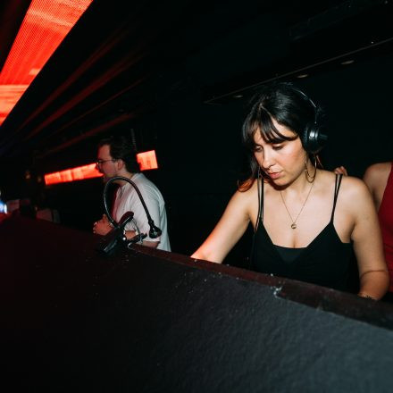 90ies & 2000s SINGLE Party - Season Closing