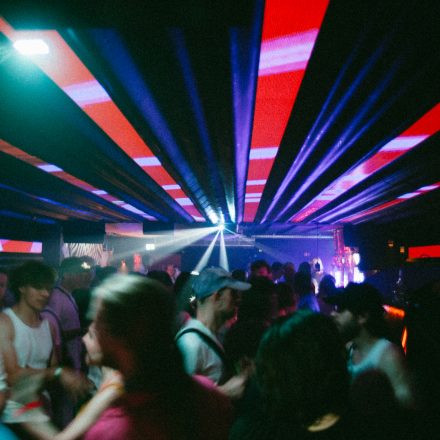 90ies & 2000s SINGLE Party - Season Closing