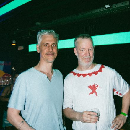 90ies & 2000s SINGLE Party - Season Closing