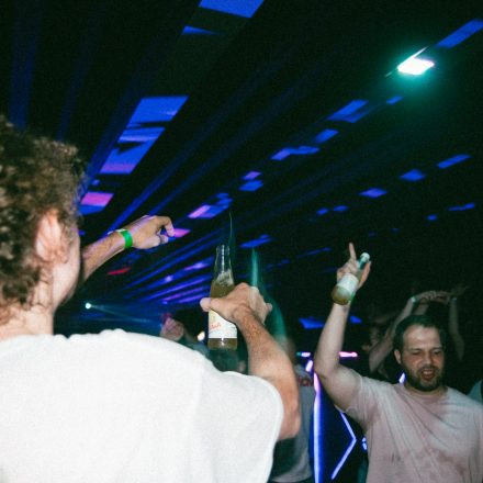 90ies & 2000s SINGLE Party - Season Closing