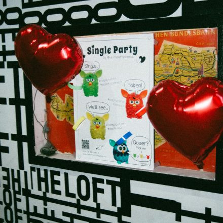 90ies & 2000s SINGLE Party - Season Closing