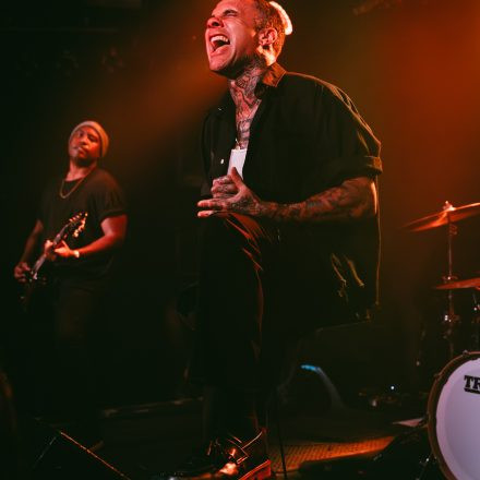 Letlive
