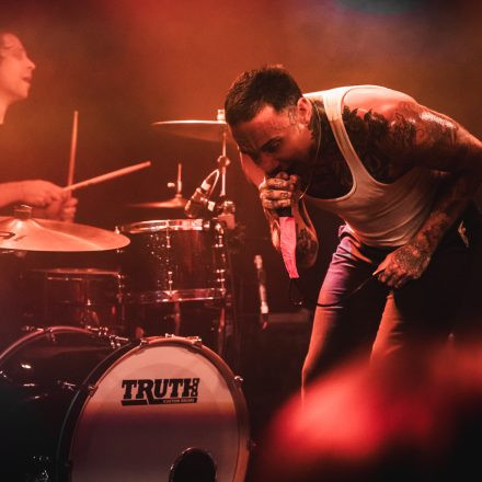 Letlive