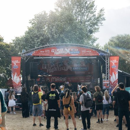 FSG PRO-GE Jugend x ROCK ANTENNE Österreich Bühne am Donauinselfest 2026 - Sonntag