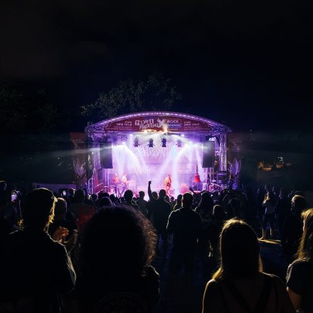 FSG PRO-GE Jugend x ROCK ANTENNE Österreich Bühne am Donauinselfest 2026 - Sonntag