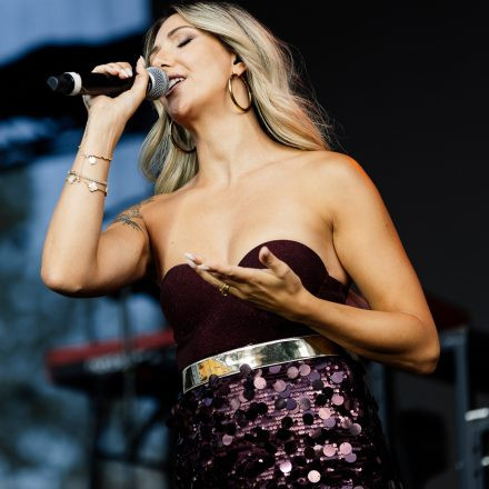 RITA ORA