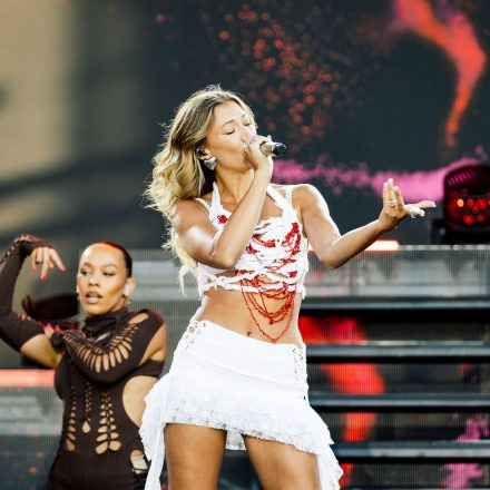 RITA ORA