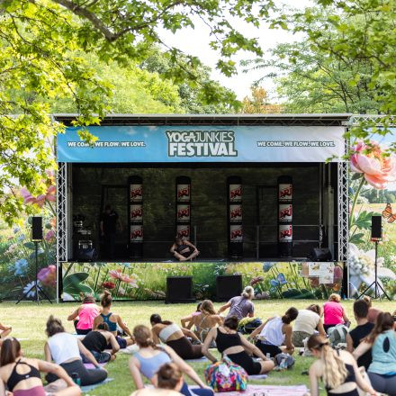YOGA JUNKIES FESTIVAL 2026 - Sonntag
