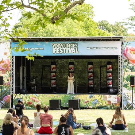 YOGA JUNKIES FESTIVAL 2026 - Sonntag
