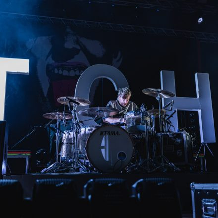 Rise Against