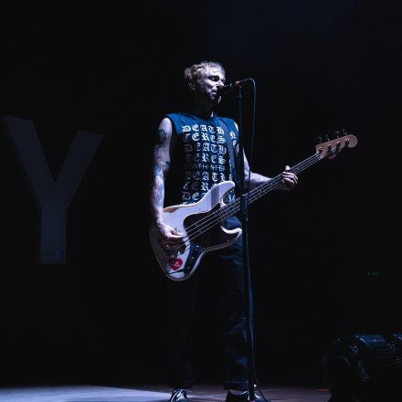 Rise Against