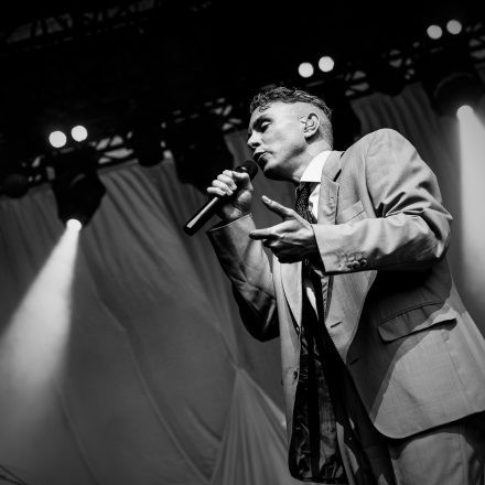 Asaf Avidan