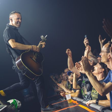 DROPKICK MURPHYS