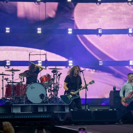 FOO FIGHTERS