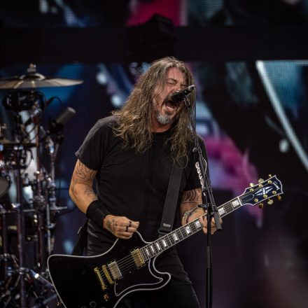 FOO FIGHTERS