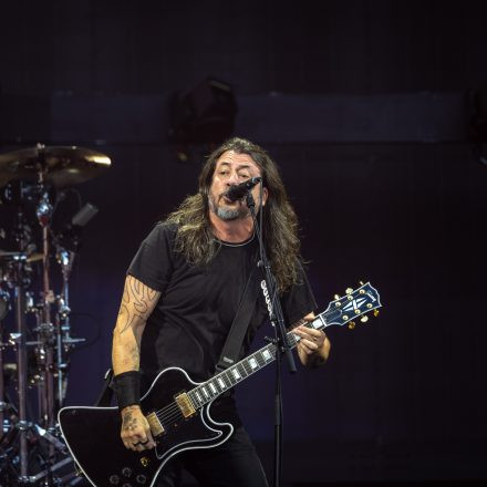 FOO FIGHTERS