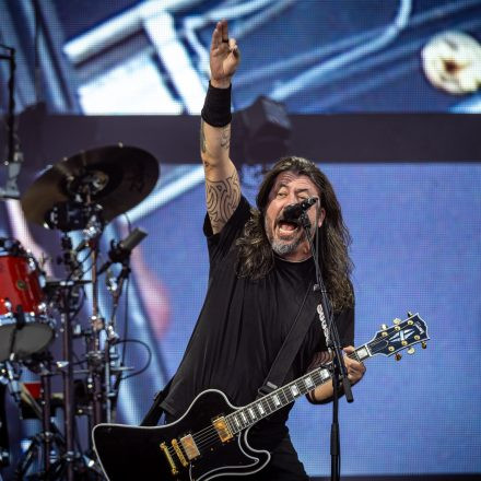 FOO FIGHTERS