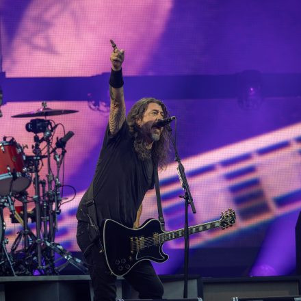 FOO FIGHTERS