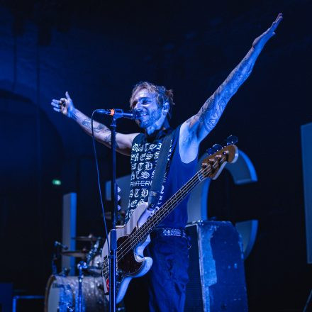Rise Against
