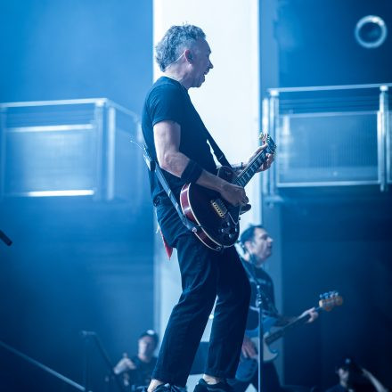 Rise Against