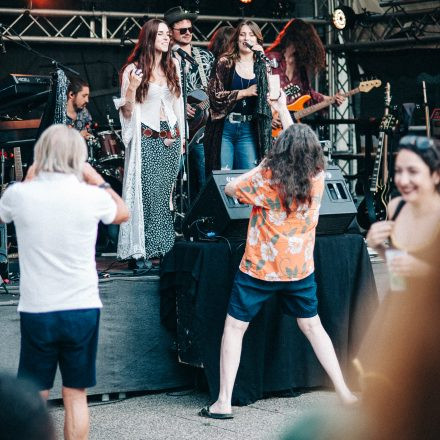5:15 - THE WHO TRIBUTE | FLEETWOOD DAISIES - Szene Soundgarden