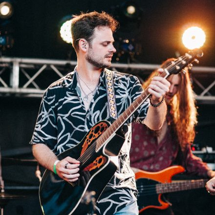 5:15 - THE WHO TRIBUTE | FLEETWOOD DAISIES - Szene Soundgarden