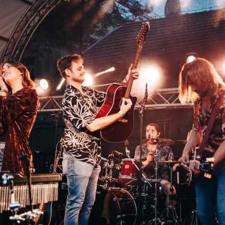 5:15 - THE WHO TRIBUTE | FLEETWOOD DAISIES - Szene Soundgarden