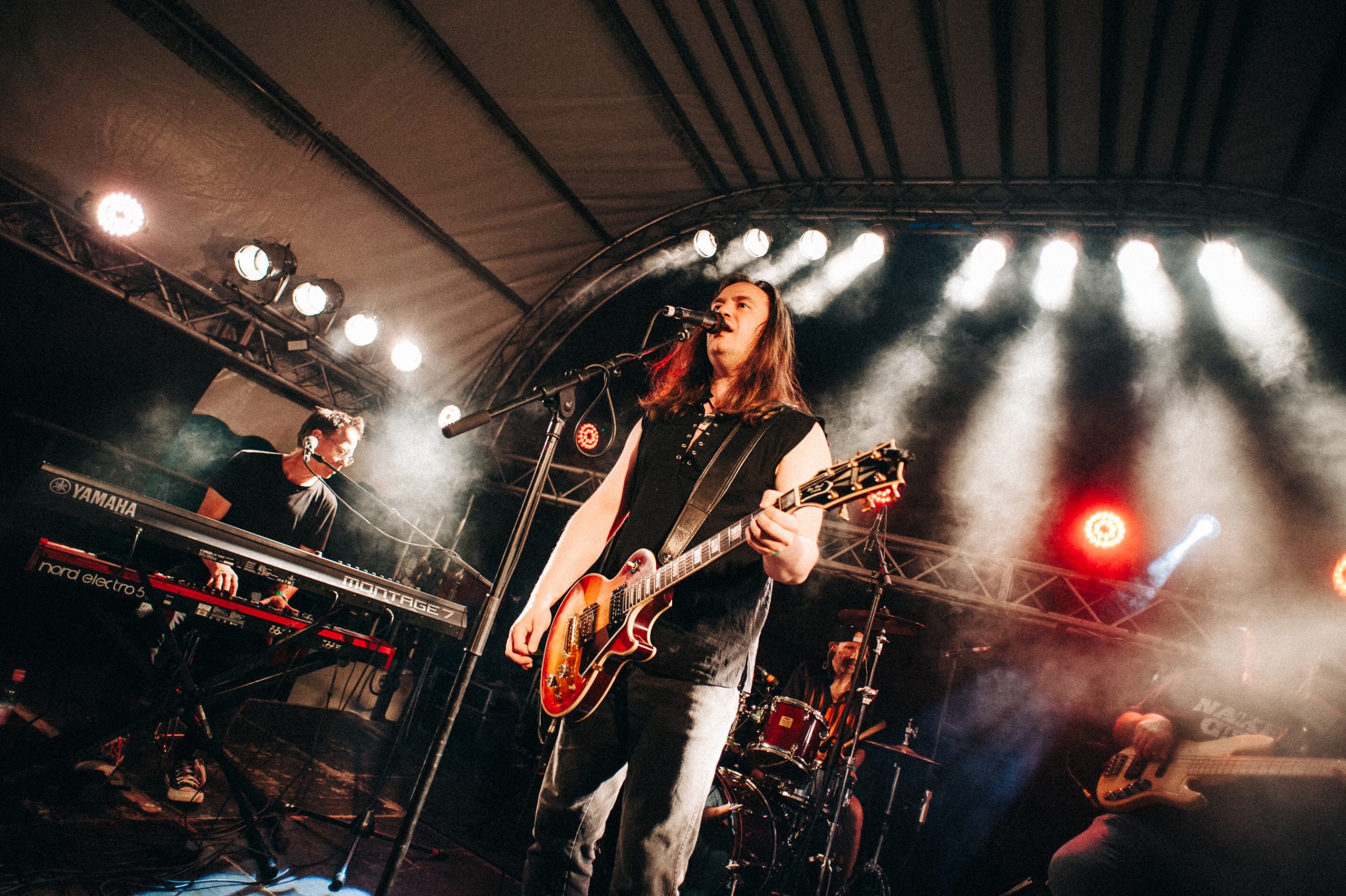5:15 - THE WHO TRIBUTE | FLEETWOOD DAISIES - Szene Soundgarden