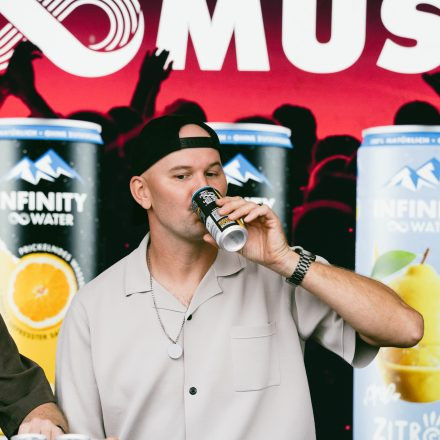 FM4 Frequency Festival 2026 - Autogrammzelt pres. by Infinity Water