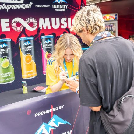 FM4 Frequency Festival 2026 - Autogrammzelt pres. by Infinity Water