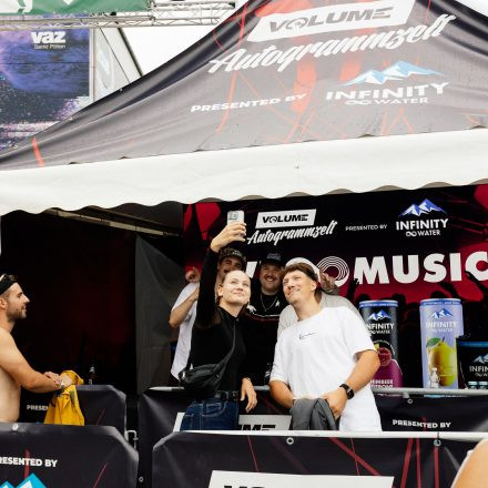 FM4 Frequency Festival 2026 - Autogrammzelt pres. by Infinity Water