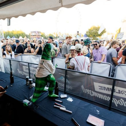 FM4 Frequency Festival 2026 - Autogrammzelt pres. by Infinity Water