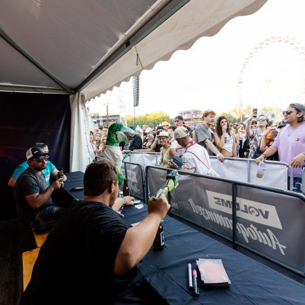 FM4 Frequency Festival 2026 - Autogrammzelt pres. by Infinity Water