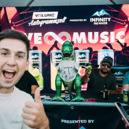 FM4 Frequency Festival 2026 - Autogrammzelt pres. by Infinity Water