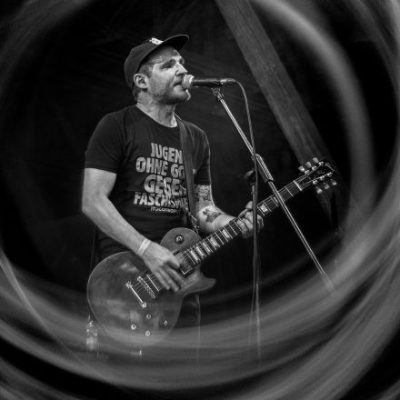 Dropkick Murphys