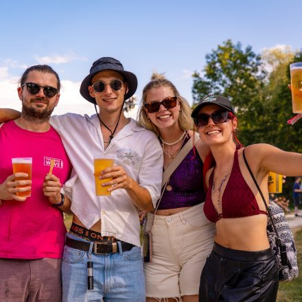 Rock im Dorf