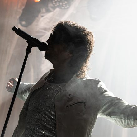 Rock im Dorf