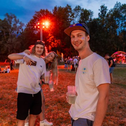 Rock im Dorf