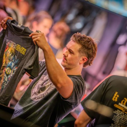 Rockhouse Flohmarkt und Crude