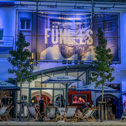 Rockhouse Flohmarkt und Crude