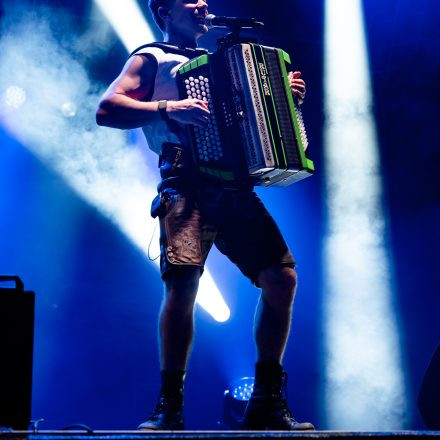 XL SCHLAGERSHOW